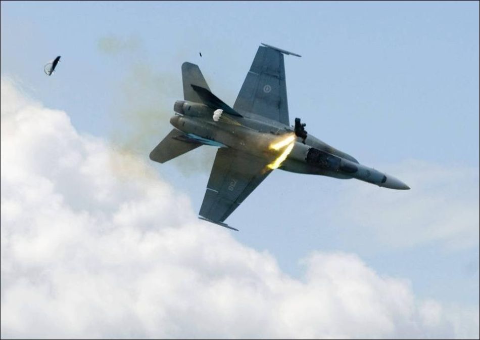 F18 crash in Canada